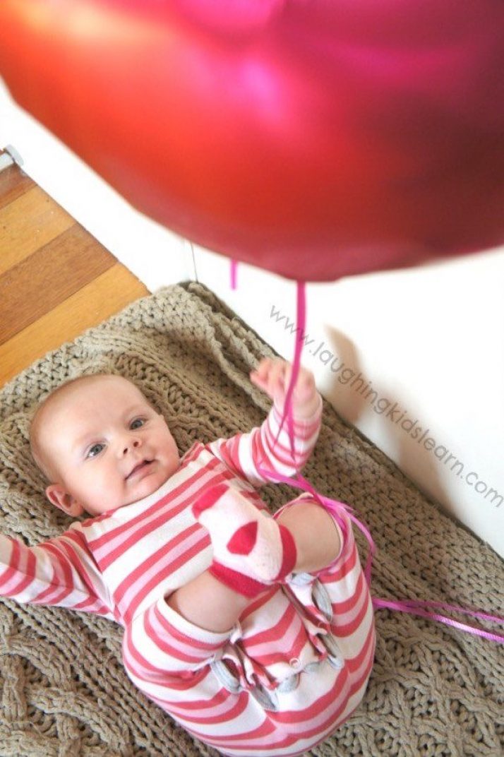 Juegos caseros para bebés de un año