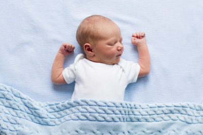 Muerte súbita en bebés: Causas y consejos para prevenirla