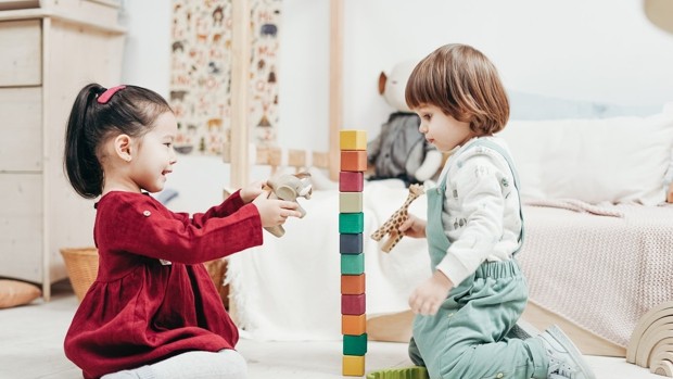 Los juguetes correctos según la edad de tu pequeño