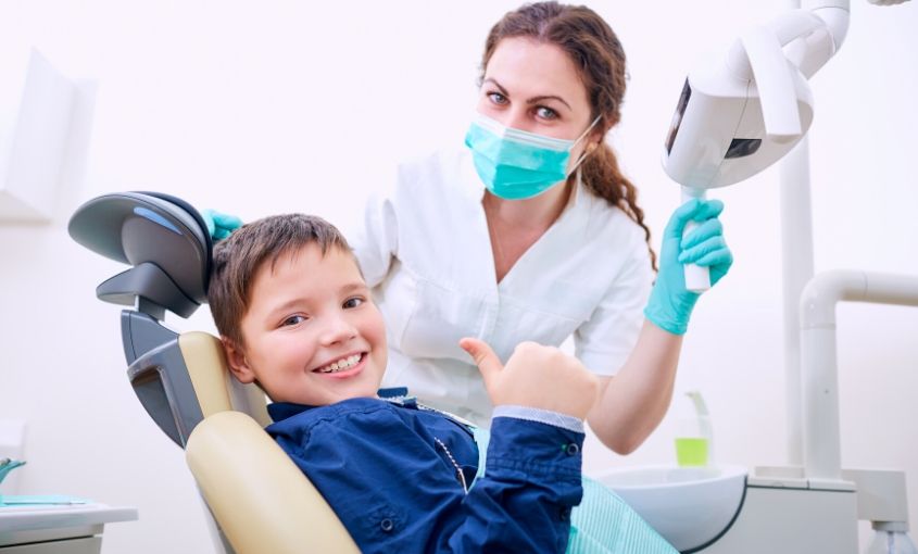 Salud Dental Infantil: Cuidados, Prevención y Primeras Visitas al Dentista 