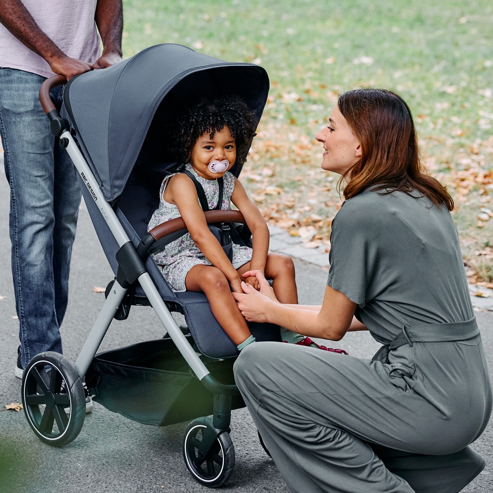 Las sillas de paseo para bebés: esa compañera que no sabías que necesitabas tanto