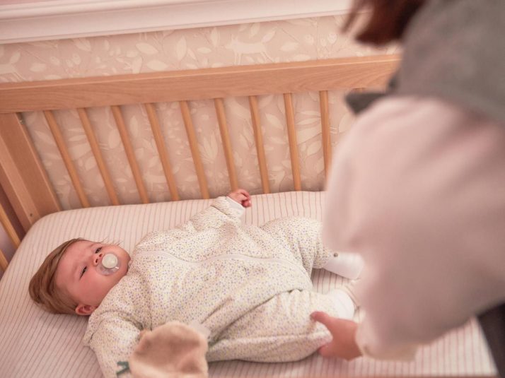 Regresión del Sueño en Bebés: Qué es y Cómo Acompañarla sin Desesperar
