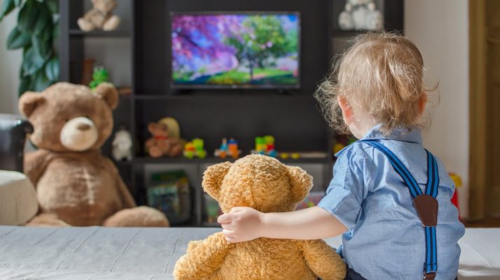 Pantallas y Niños Pequeños: Cuándo, Cuánto y Cómo Usarlas con Responsabilidad